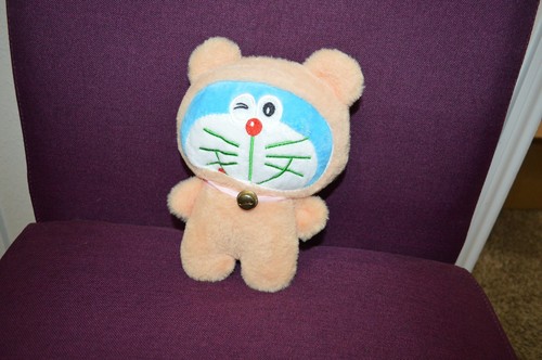Peluche doraemon htf - doraemon, 9"