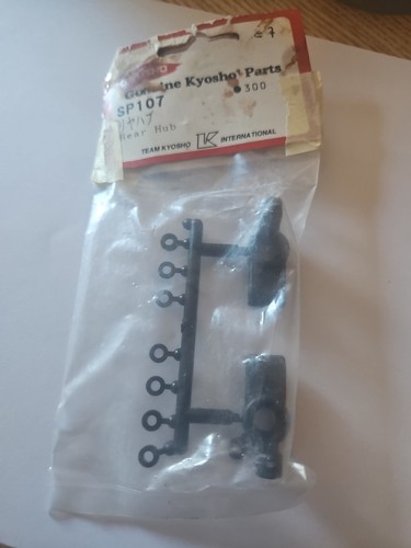 Kyosho sp107 rear - rear, hub
