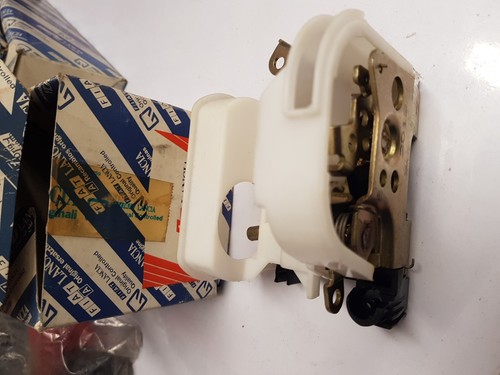 Serratura porta fiat punto - dx,