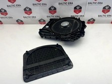 BMW 5 Touring F11 Subwoofer