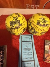 (2) Softball donna 1999