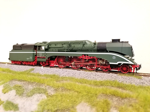 Locomotiva vapore 18 201 - locomotiva,