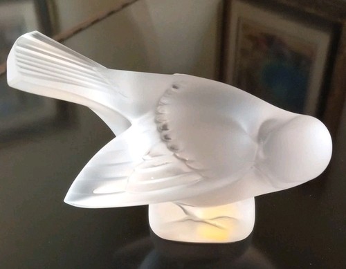 Lalique france frosted - france, sparrow