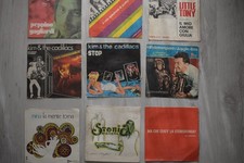 LOTTO 18 copertine 45 giri NO