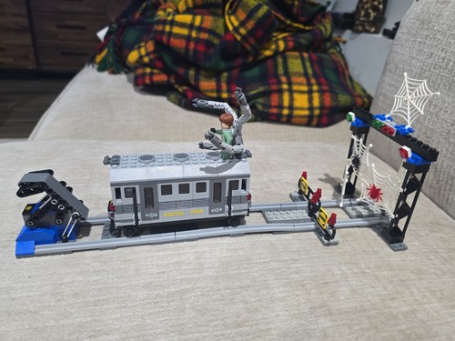 Lego spider man set - lego,