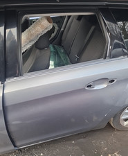 PORTA POSTERIORE LATO