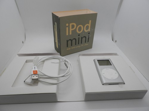 Retro apple ipod - ipod, 4gb