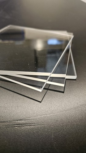 Plexiglass trasparente - plexiglass,