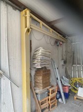 montacarichi a bandiera