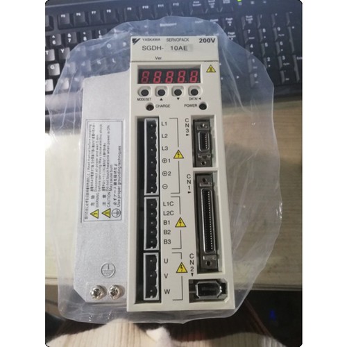 1pz yaskawa sgdh 10ae - 1pz,