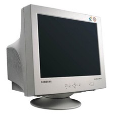 Samsung Syncmaster 957p Monitor Pc 17"