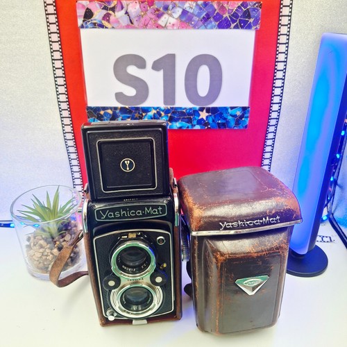 Yashica mat 6x6 tlr - mat,