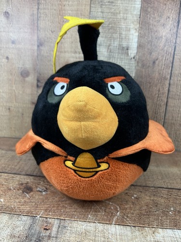 Large commonwealth angry birds - large,