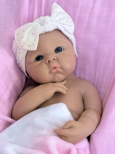 Bambola bambina paffuta - , 19"