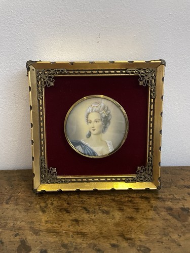 Miniatura dama vintage - , inizio