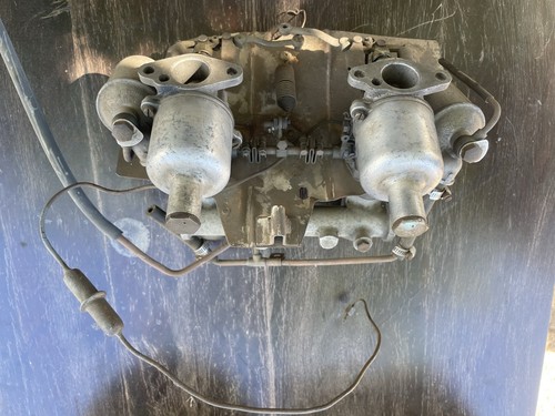 Morris minor twin carbs - morris,