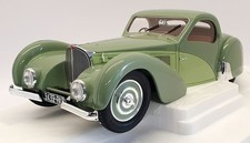 Resina Matrix scala 1/18 MXL0205-031 - 1973 Bugatti T57SC verde Atlante