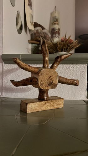 Scultura legno naturale a - scultura, in