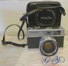 Minolta Hi-Matic 9 fotocamera
