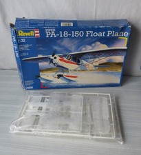 #Maquette# Ech. 1/32 - Revell