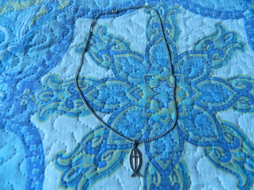 Collana con ciondolo croce