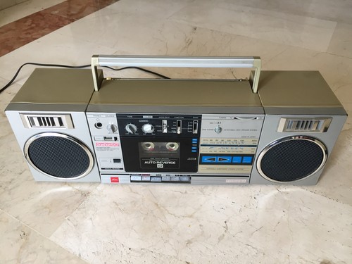Vintage toshiba sx2 radio - toshiba,