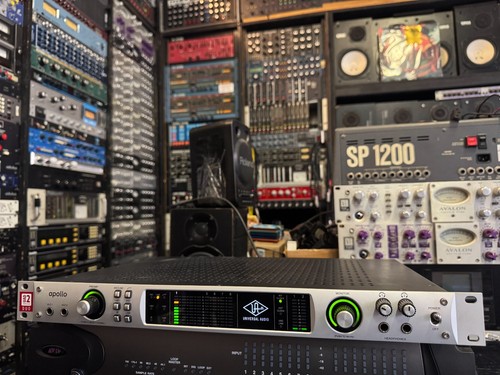 Universal audio apollo - apollo, quad