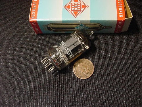TUBO TELEFUNKEN 12AX7 ECC83