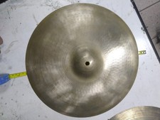 ZILDJIAN AVEDIS  PIATTO VINTAGE 15"