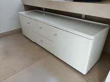 Grande mobile basso moderno, ideale anche da bagno o camera