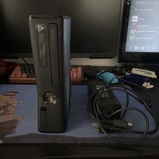 Microsoft Xbox 360 Slim 250GB