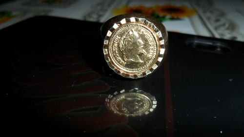 Anello metallo color oro con - anello,