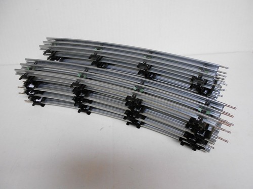 Menards 072 pista curva - menards,