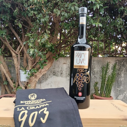 Grappa prime uve nere - prime,