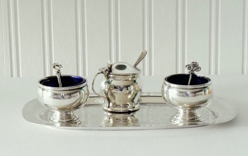 Antico set spezie argento