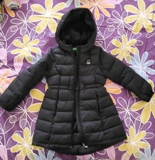 Piumino  Bambina BENETTON  color Nero con cappuccio  6-7 anni 122 cm
