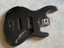 Corpo basso Fender American