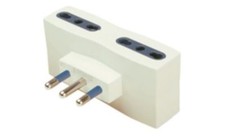 multipresa bipasso a 4 prese adattatore salvaspazio piatto spina 16 A max 1500W