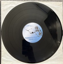 Submeditation – Digital Isolation 2000 12”. Rare Techno/Tech House. CHOKE010 EX