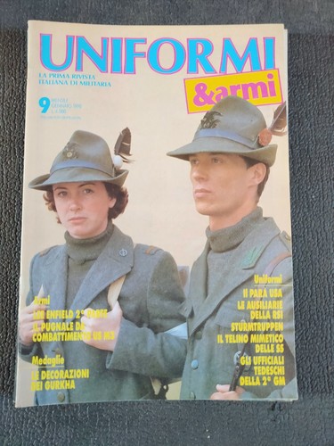 Uniformi armi 9 medaglie - uniformi, e