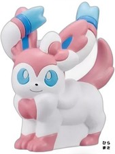 Sylveon Miniatura Giocattolo