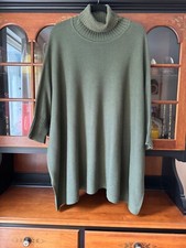 Poncho maglione girocollo