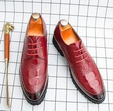 Scarpe eleganti da uomo in