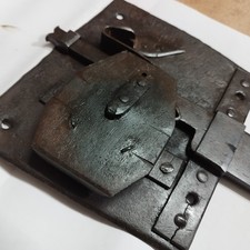 Vecchia,antica serratura in ferro, Completa anche di Chiodi  Pezzo Unico Vintage