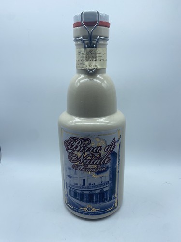 Biella bottiglia con birra - biella,