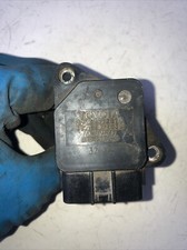 2220405010 FLUSSOMETRO DEBIMETRO TOYOTA COROLLA VERSO