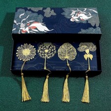 Chinese Style Bookmark - Gold