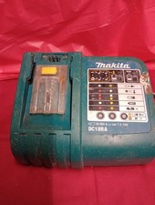 Caricabatteria Makita DC1 8RA