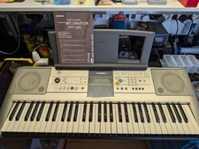 TASTIERA DINAMICA YAMAHA YPT-320 61 TASTI CON ALIMENTATORE LEGGIO E MANUALE