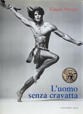 L’Uomo Senza Cravatta
